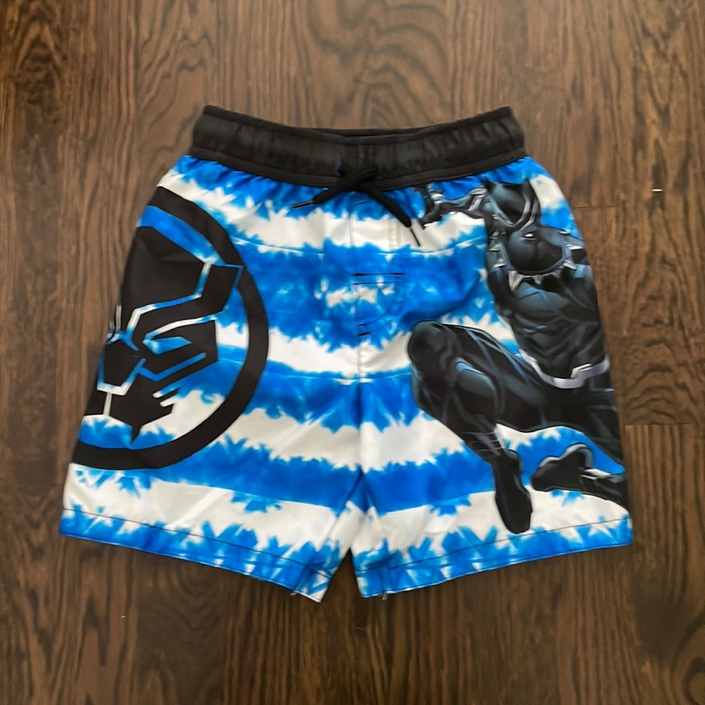 Marvel Boy Swim Shorts, size 4